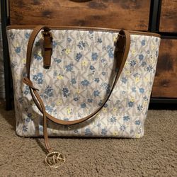 Michael Kors Tote