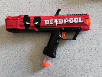 Nerf Rival Deadpool