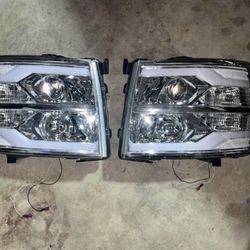 07-13 Chevy Headlights 