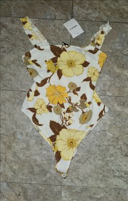 Forever 21 woman's bodysuit new
