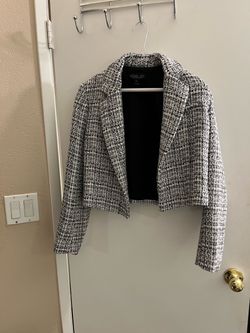 Women’s black-and-white blazer