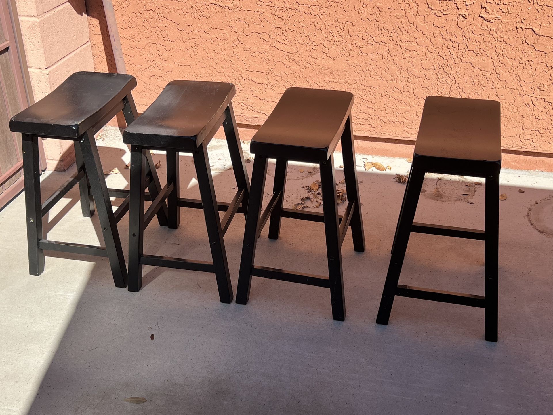 4 Black stools
