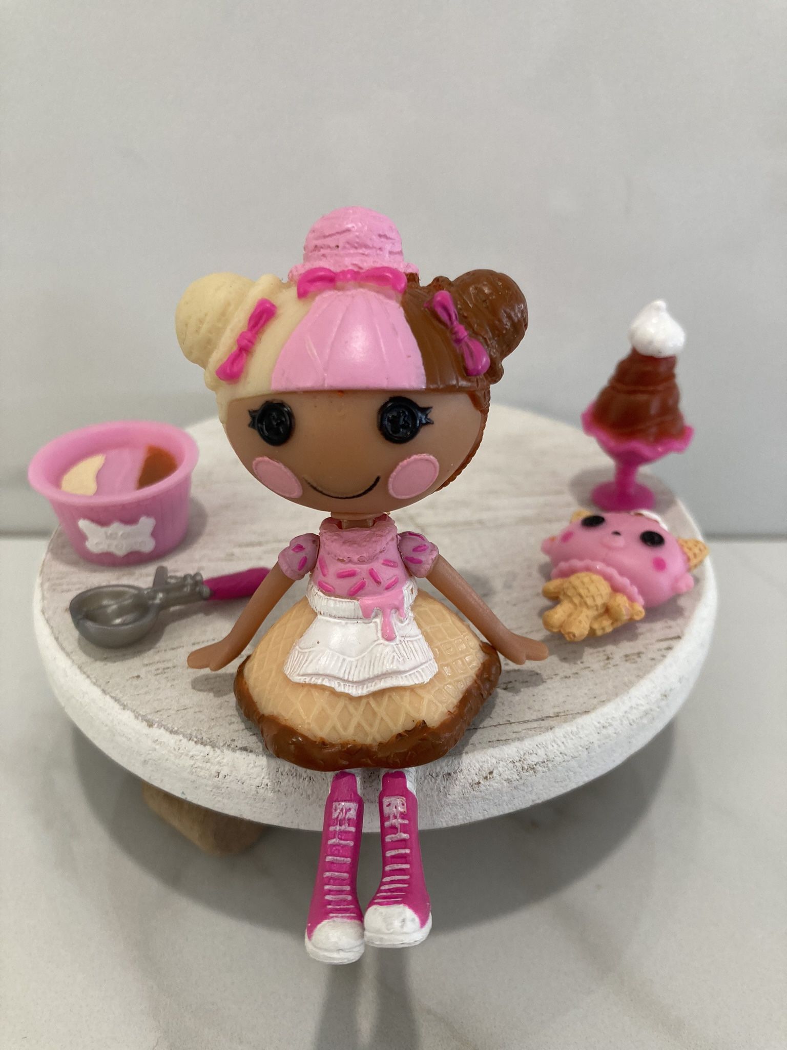 Lalaloopsy Scoops Waffle Cone 