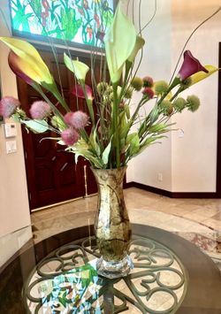 Faux-Flowers & Vase