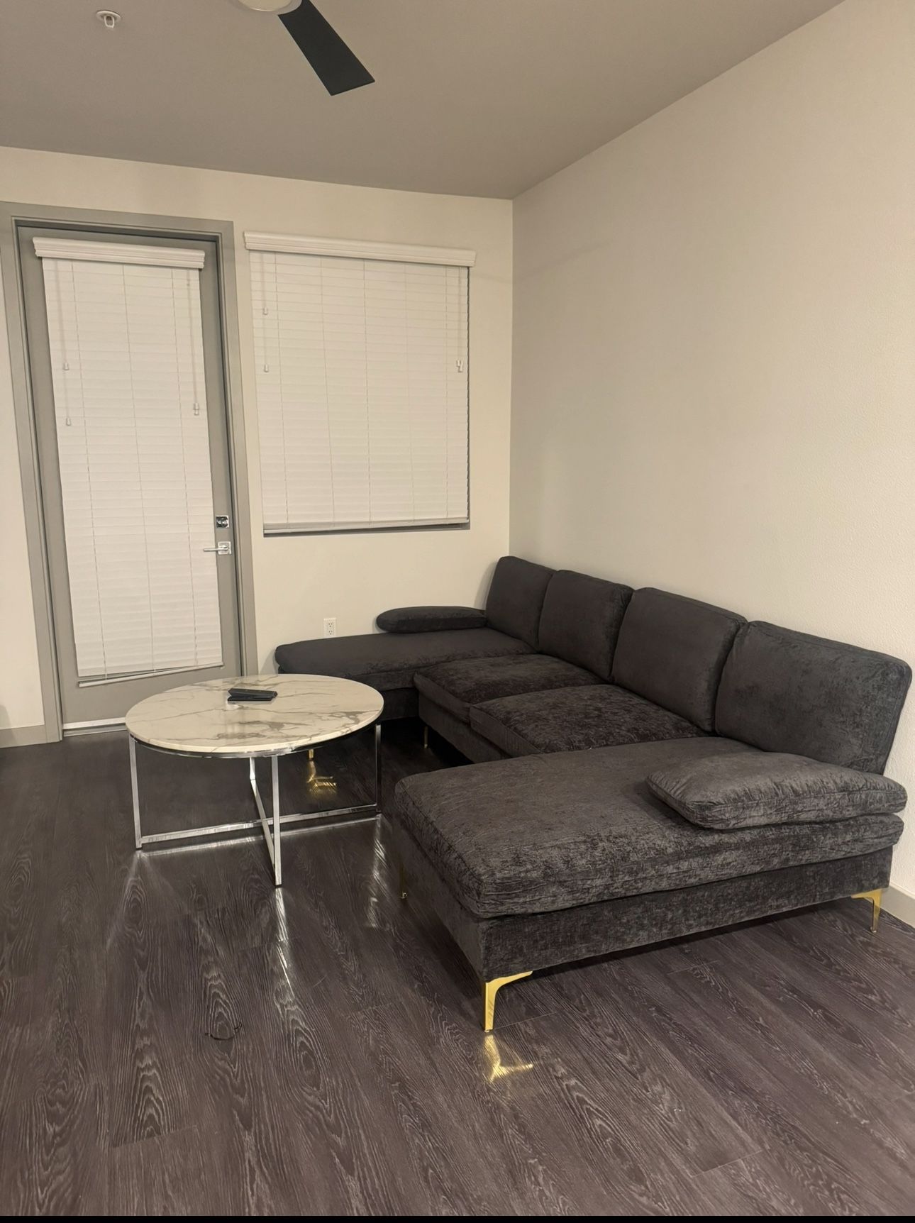 U-shaped convertible sofa