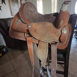 Roping Saddle 