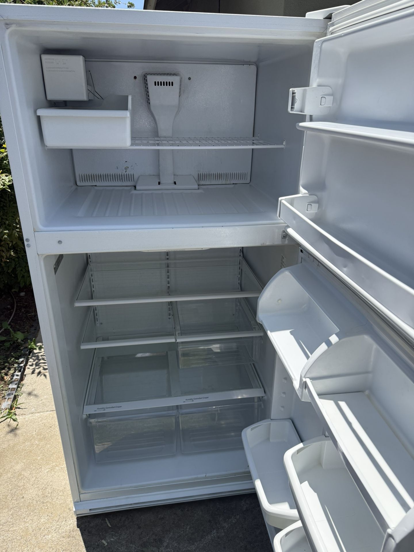 Refrigerator/fridge/freezer