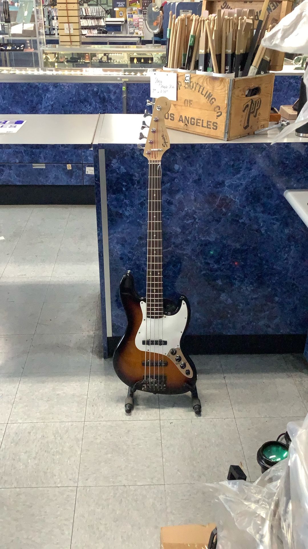 Squire JBass 5 String Active