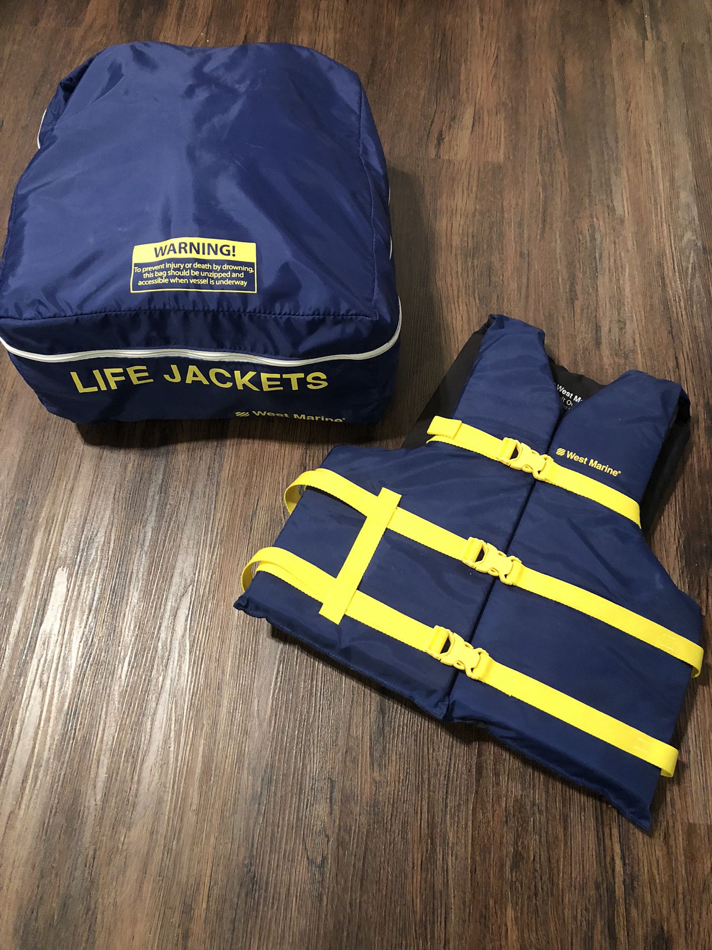 4 West Marine Runabout Life Jackets