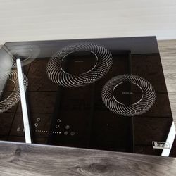 Bravo KITCHEN 30” Electric Induction Cooktop