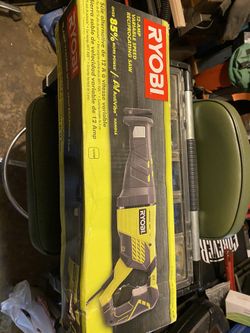 RYOBI SAW