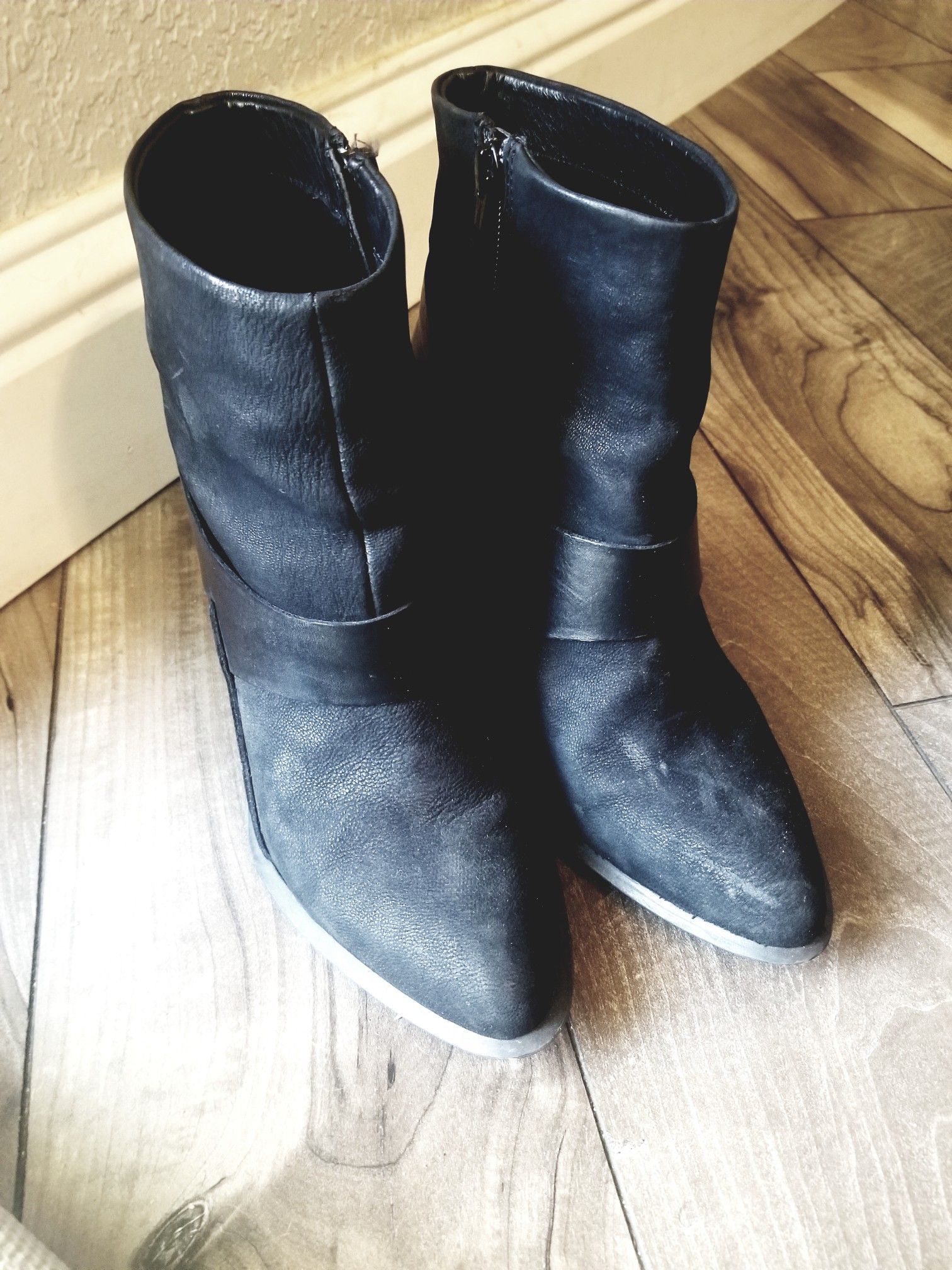 Aldo booties 7.5