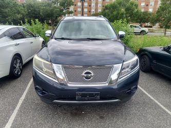 2014 Nissan Pathfinder SV