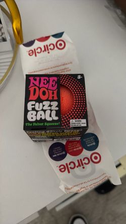 Fuzz ball Nee Doh
