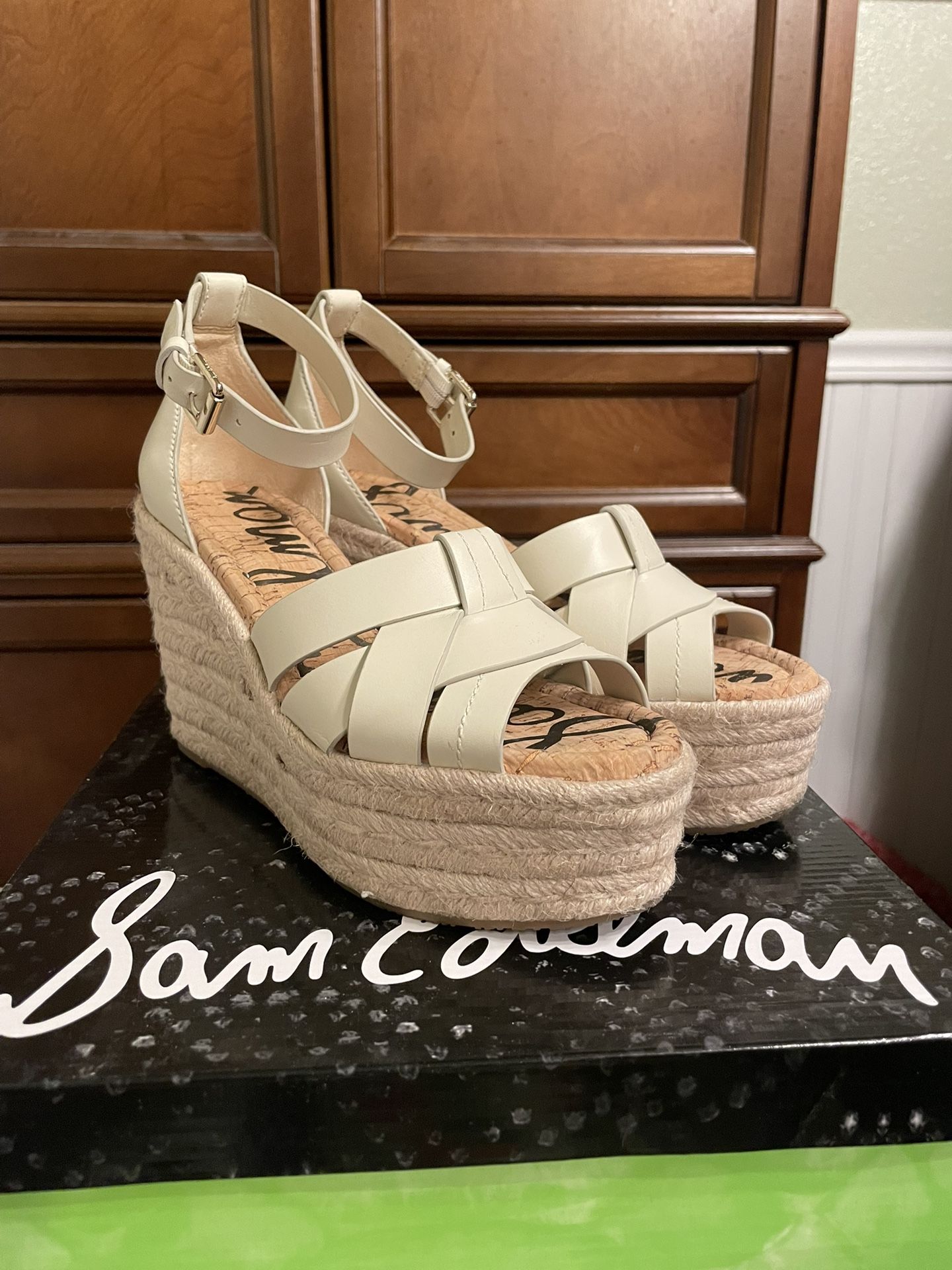 Sam Edelman Platform Wedge Sandals 7.5M