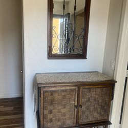 Must Sell- Entry Cabinet 2 Door And Mirror 