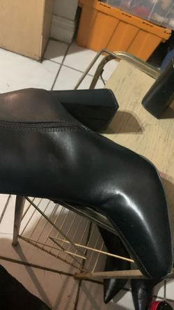 Boots 9.5