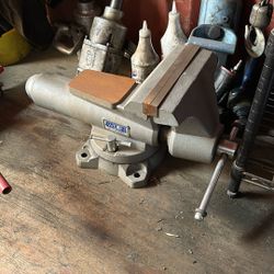 10” Jaw Wilton Vise