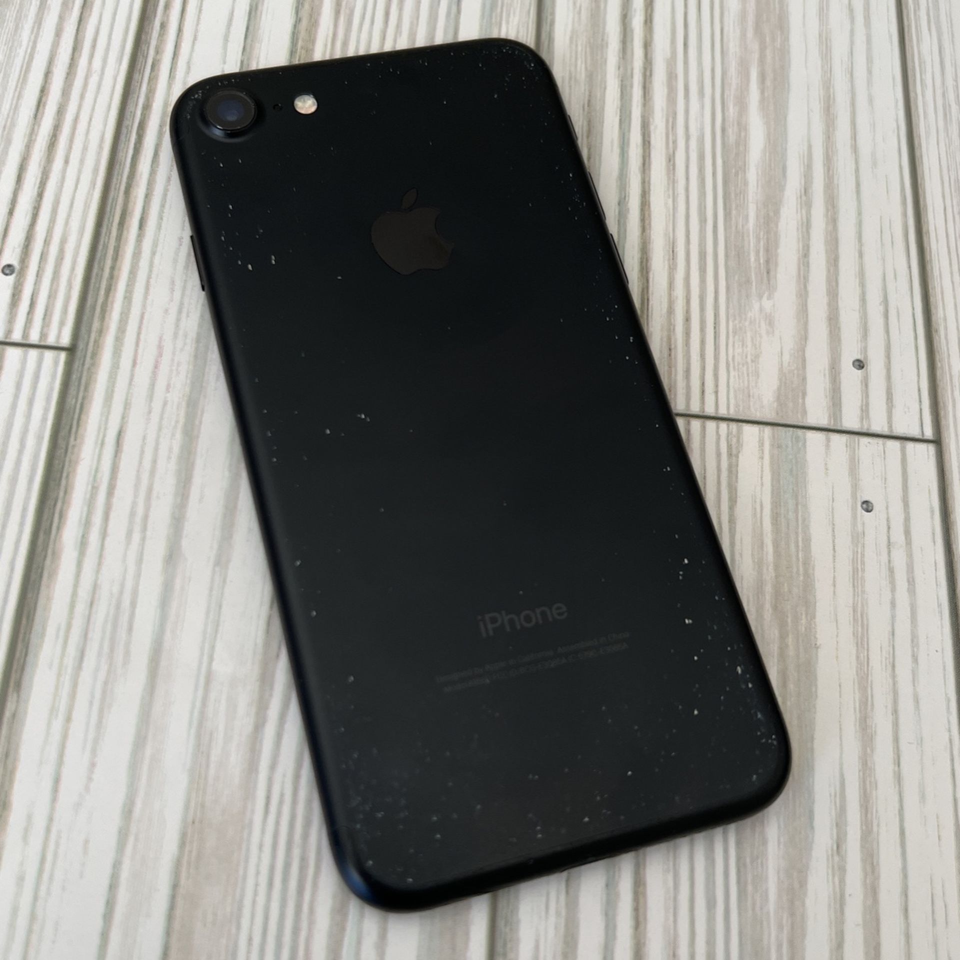 Apple iPhone 7 (32GB)UNLOCKED /DESBLOQUEADO For All Carriers ?