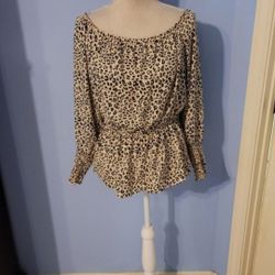 Rue21 Medium Womens Blouse 