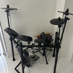 Alesis Turbo Mesh Electronic Drum Kit