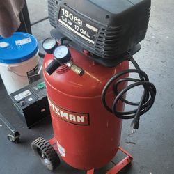 Craftsman 17 gallon Air Compressor 