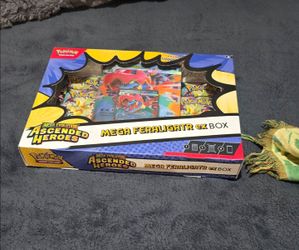 Ascended Heroes Mega Feraligatr ex Box