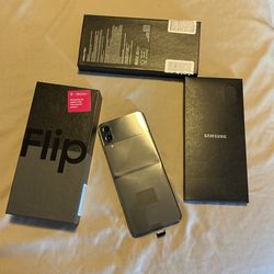 Brand-New Samsung Flip-T-Mobile