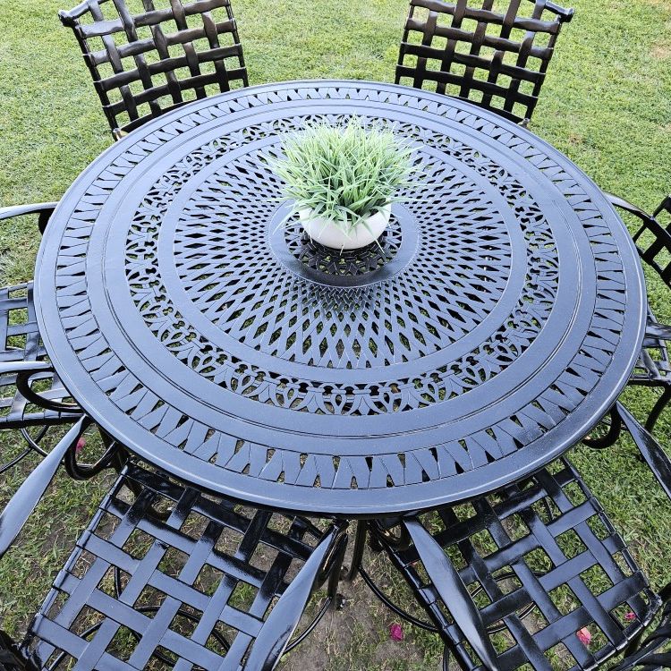 2 Cast Aluminum Patio Sets/Each Set In Diferent Price/Outdoor Dining Furniture/Cash Only 