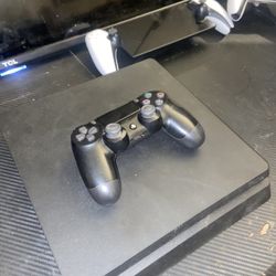 PS4 SLIM