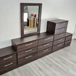 Dresser-With-Mirror-Chest-And-Two-Nightstands 