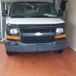 Chevrolet Express 1500