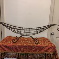 VINTAGE STYLE BANANA BOAT FRUIT BASKET