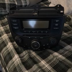2003-2007 Honda Accord Radio 