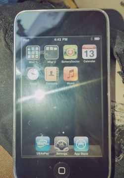 Apple iPod Touch 8 GB 
