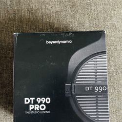 Beyerdynamic DT 990 Pro Studio Headphones 