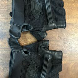 MEN’S WINGED WILLIE G SKULL FINGERLESS GLOVES