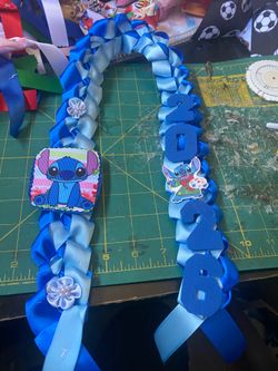 Graduation leis