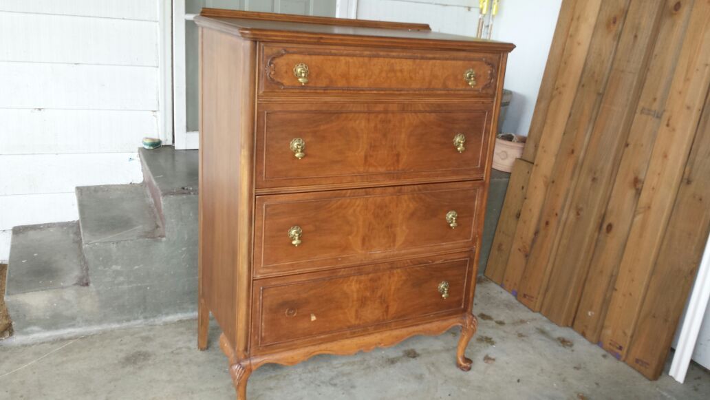 Antique J.B. Van Sciver high quality dresser