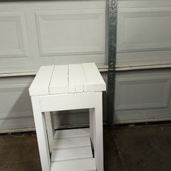 Small Side Table Great 🎄 Gift 