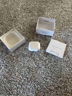 AirPod 4s