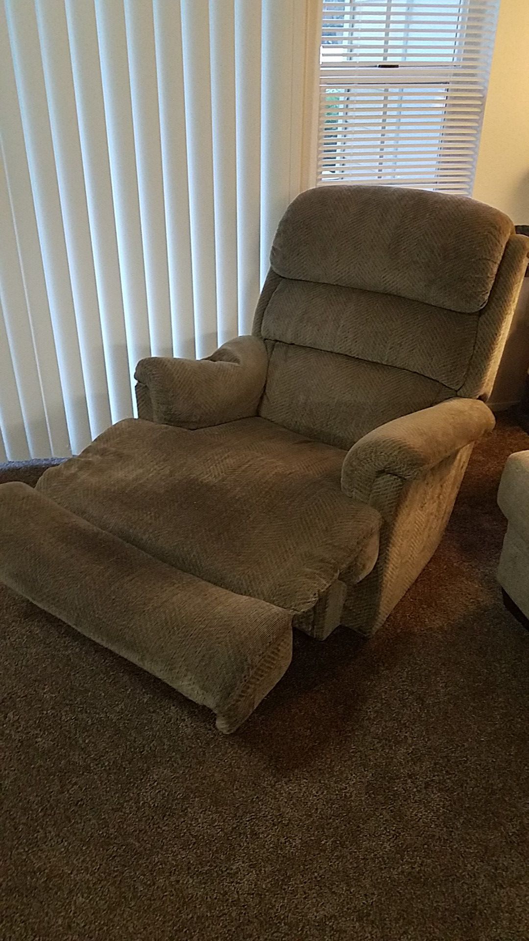 Great condition, older lazy boy
