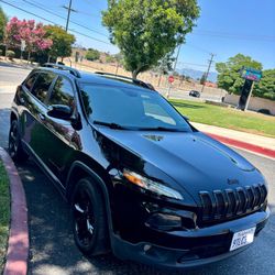 2017 Jeep Cherokee