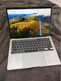 2020 MacBook Pro 13 Touchbar 1.4Ghz 8GB 256GB