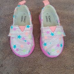 Toms Rainbow Glimmer Stars Shoes 5 & 10
