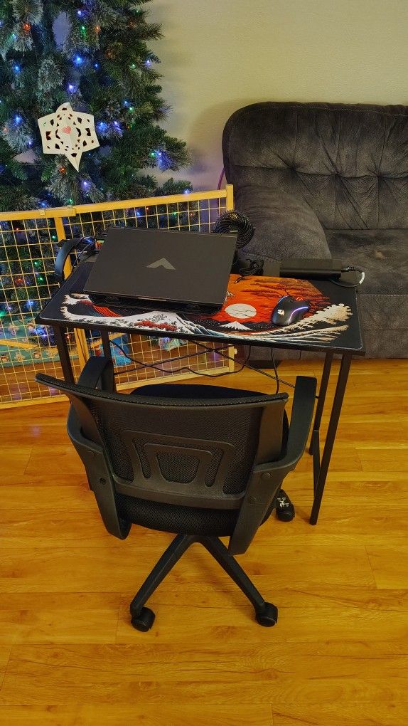 RTX 4050 Gaming Laptop - HP Invictus 