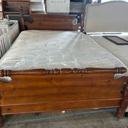 Queen Size Mattress And Box Spring With Bed Frame 🚚Free Delivery 🚚