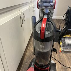 Dirt Devil Vacuum Cleaner