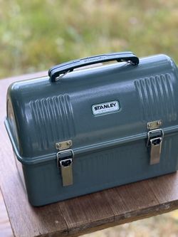 Stanley 10qt Steel Lunchbox