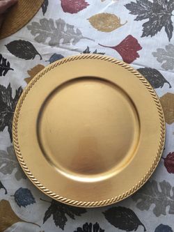 Gold Plate Chargers (10 piece)